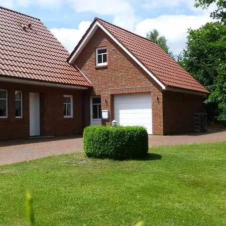 Dornroschen Apartament Uplengen